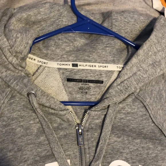 Tommy Hilfiger sport grey hoodie with thumb holes - Picture 3 of 6